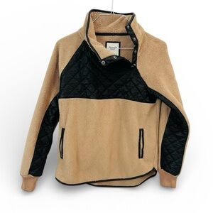 Abercrombie & Fitch Fleece